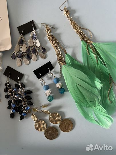 Серьги (бижутерия)