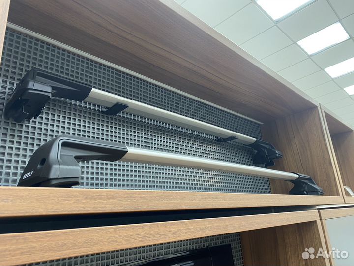 Багажна система (рейлинги) Geely Monjaro