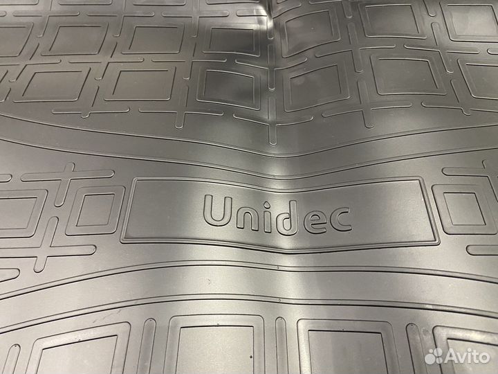 Полиуретановый ковер багажника Skoda Octavia A8