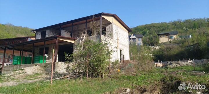 Бригада строителей