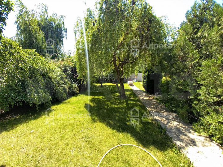 Дом 100 м² на участке 6 сот.