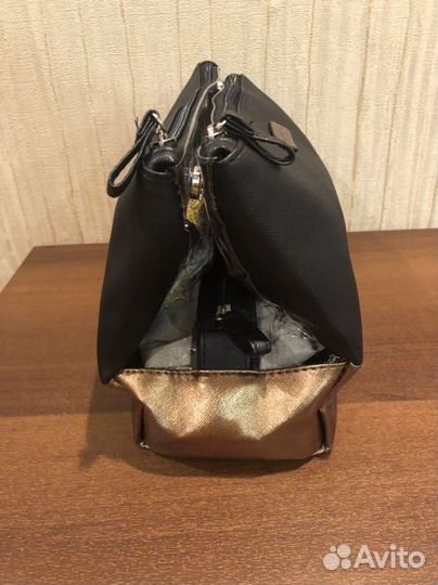 Косметичка оригинал новая