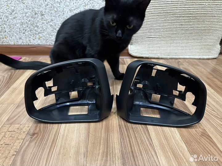 Корпус зеркала заднего вида на Ford Focus 3