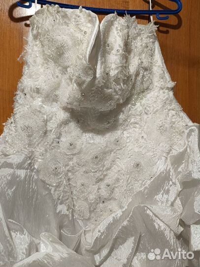 Свадебное платье 46 48 бу