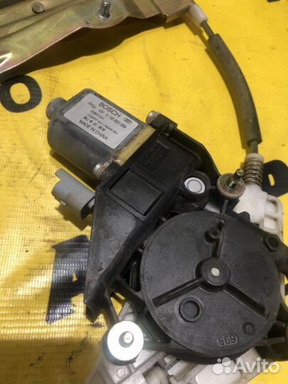 Стеклоподъемник задний правый Chery Very A13