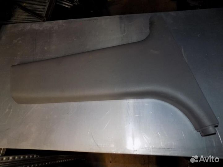 Обшивка стойки Gentra II 2013-2015