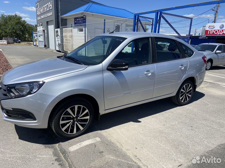 LADA Granta 1.6 AT, 2024, 300 км