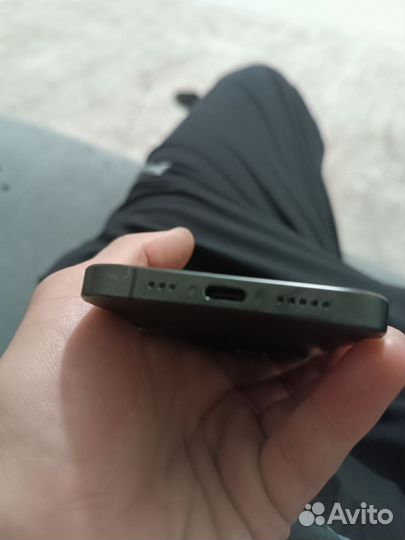 iPhone 15 Pro, 128 ГБ