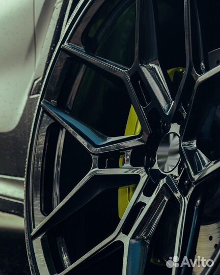 Кованые диски R21 5x112 на BMW X5M, X6M