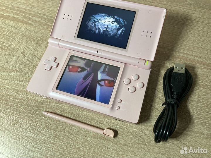 Nintendo DS lite