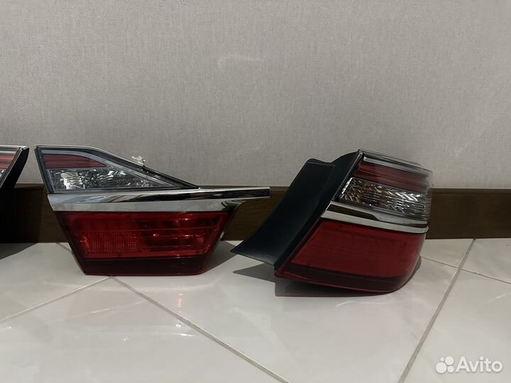 Camry v55 Фонарь задний L/R