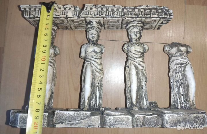 Грот аквариумный