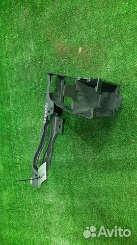 Кронштейн фары правый BMW 116i F20 2012