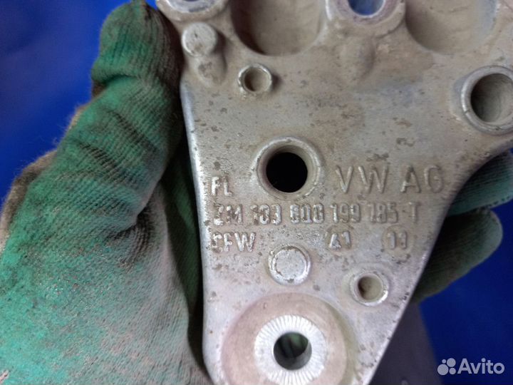 Кронштейн кпп Volkswagen Polo V (2009—2015)