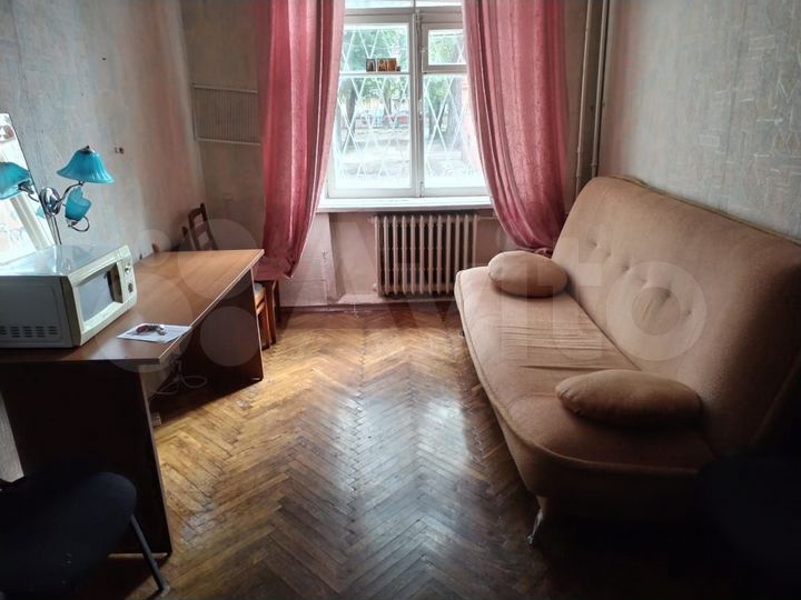 Комната 13,2 м² в 1-к., 1/2 эт.