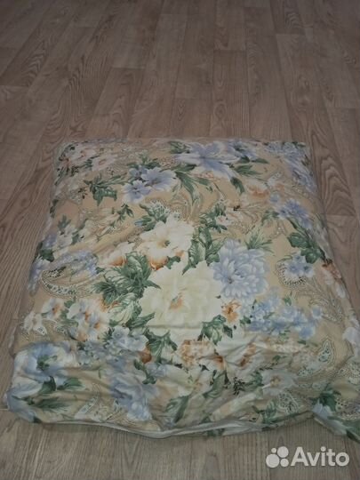 Подушки перьевые бу