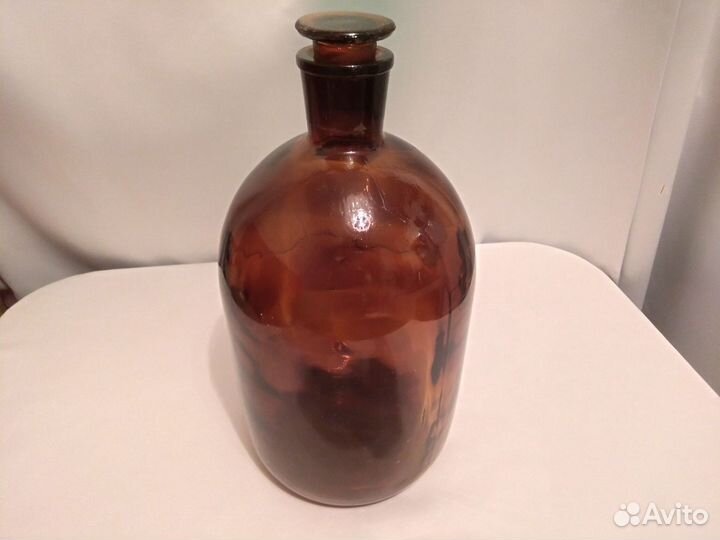 Старинная бутыль из тёмного стекла 5 литров