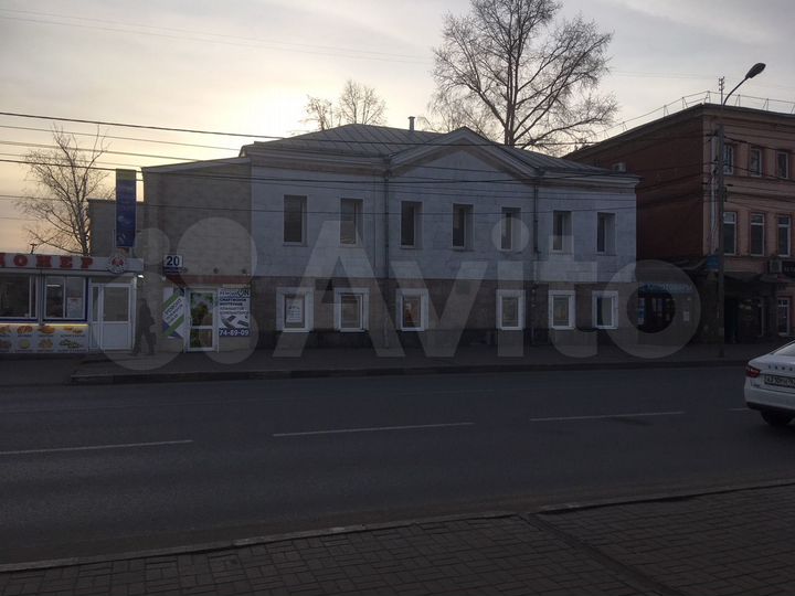 Помещение свободного назначения, 112-131 м²