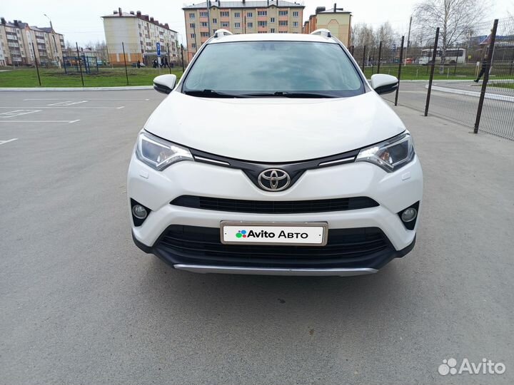 Toyota RAV4 2.0 CVT, 2017, 320 000 км