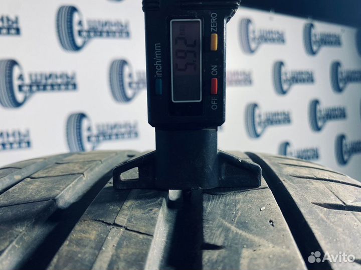 Pirelli P Zero PZ4 255/40 R21 102V