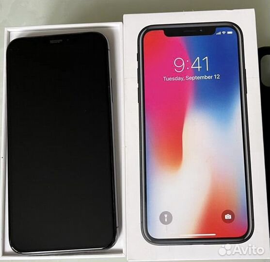 iPhone X, 64 ГБ