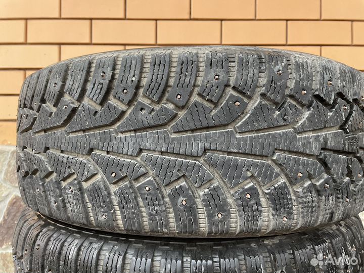 Nokian Tyres Hakkapeliitta 5 235/55 R18 104T