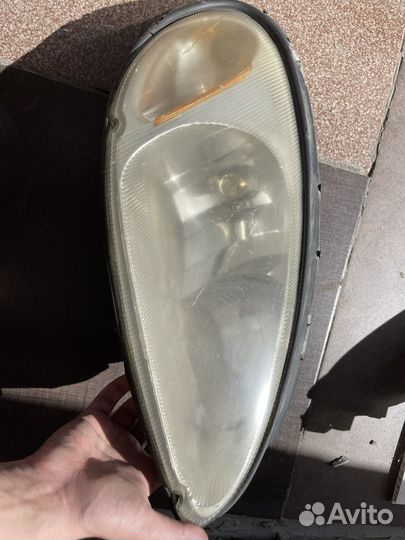 Фары передние на Chrysler PT-Cruiser 2001