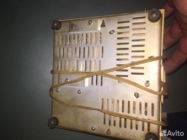 Стабилизатор напряжения Вега-5М