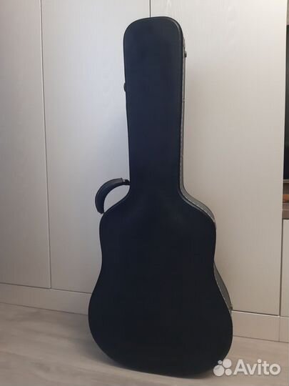 Кейс для акустической гитары Tonträger