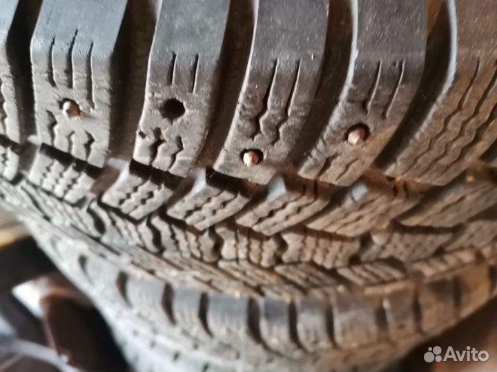 Колесо для легковой машины