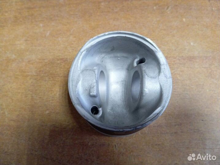 Поршень для грузовиков Ford Transit 2006 - 2014