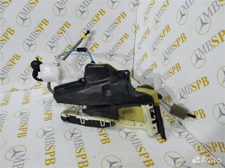 Замок двери передний левый Mercedes Slk-Class R172