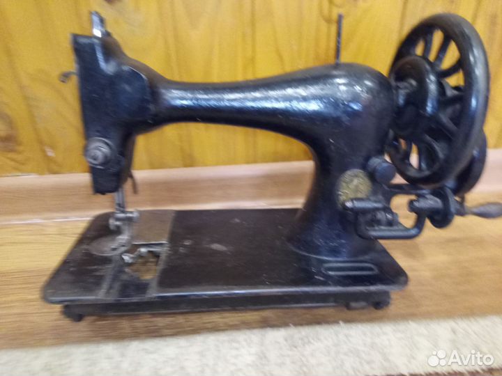 Швейная машинка зингер антикварная