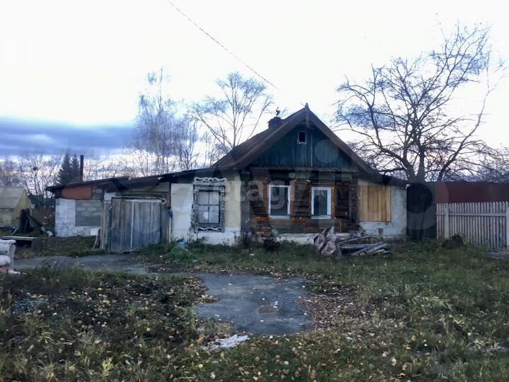 Дом 18,9 м² на участке 16 сот.