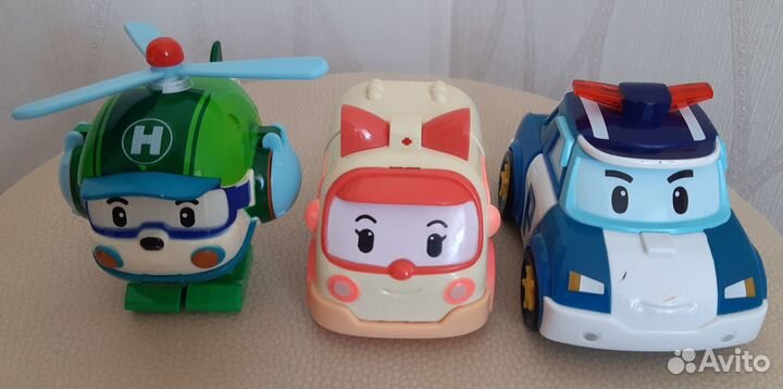 Фигурки из мультика Поли Робокар