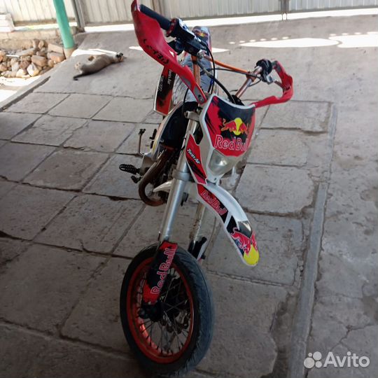 Продам питбайк 125