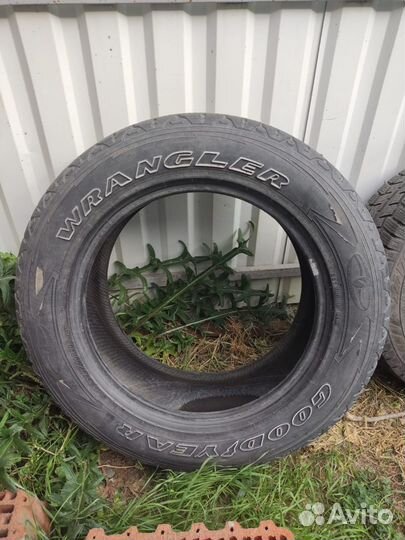 Goodyear Wrangler AP 275/60 R20