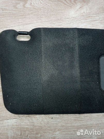 Козырек со стороны пассажира на BMW X5 E53