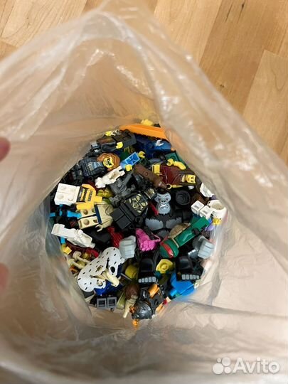 Lego minifigures