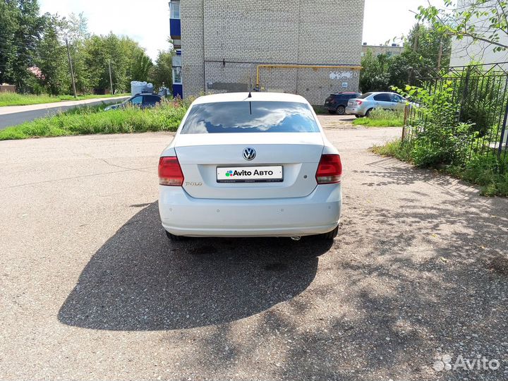 Volkswagen Polo 1.6 МТ, 2013, 218 000 км