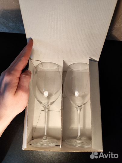 Набор бокалов для вина