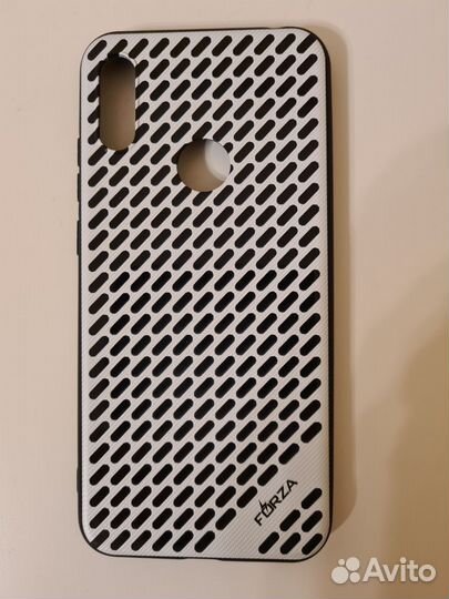 Мобильный телефон