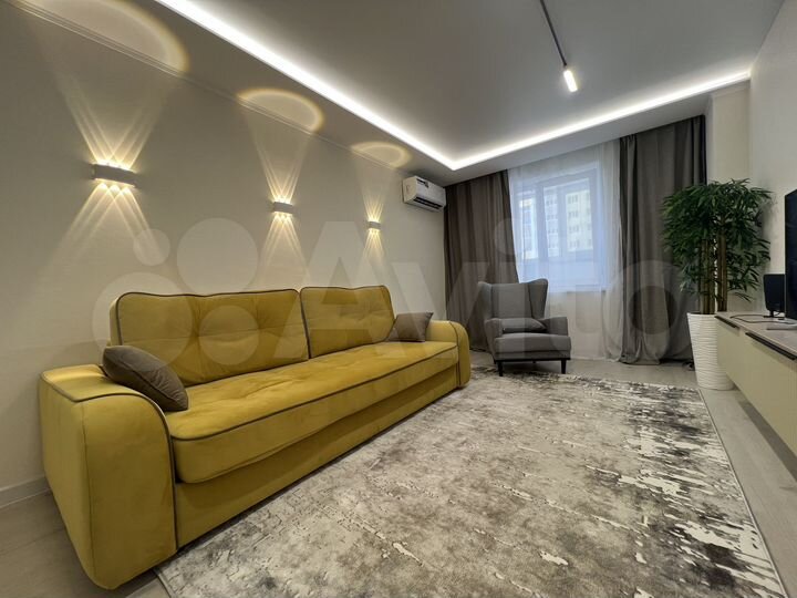 2-к. квартира, 66 м², 21/27 эт.