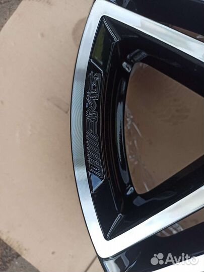 Диск R19 Amg оригинал Mercedes V 447 V250