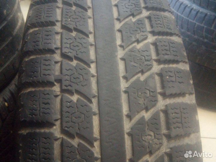 Toyo Observe G3-Ice 205/75 R15