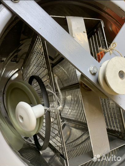 Медогонка Дюймовочка 2-х рамочная