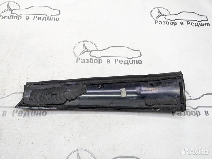 Накладки задних стоек w163 ML-class 612.963 11