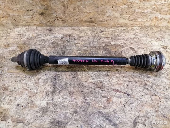 Привод передний правый Volkswagen Touran 1.4T BMY