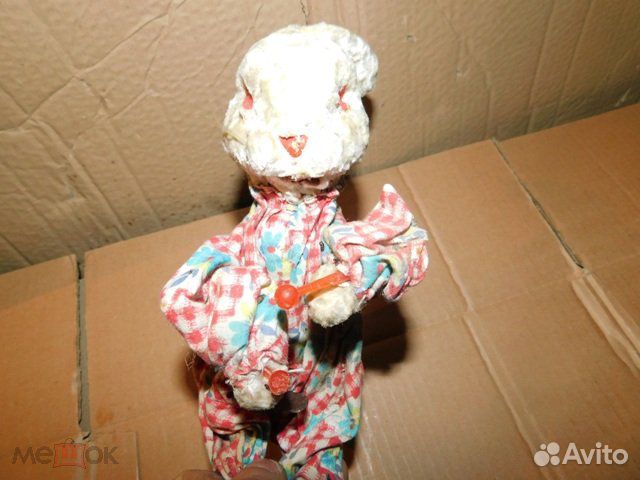 Игрушка из СССР заводной,механический заяц металл