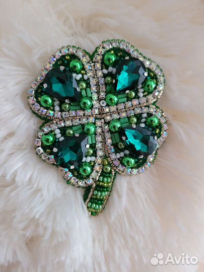 Брошь ручной работы